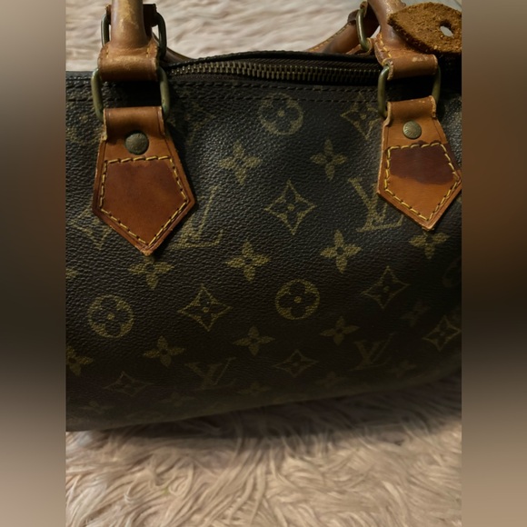 Louis Vuitton Speedy 30 - Picture 7 of 16
